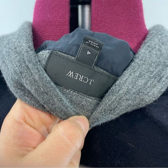 J. Crew Gray Navy Wool Cotton Blend Blazer Size 4 Lightweight Unstruckted - Picture 5 of 11